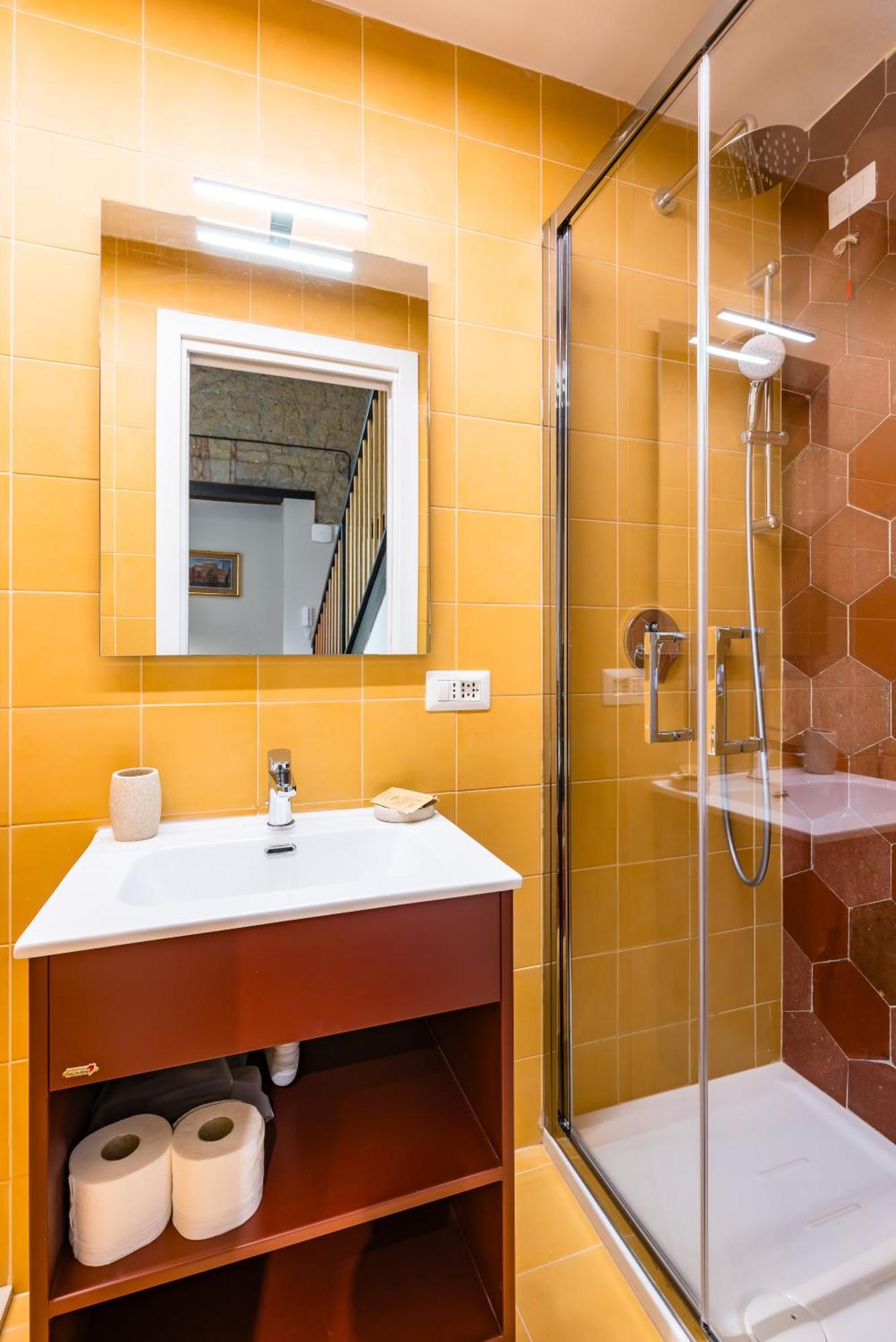 Apartment La Pinacoteca By Napoliapartments *