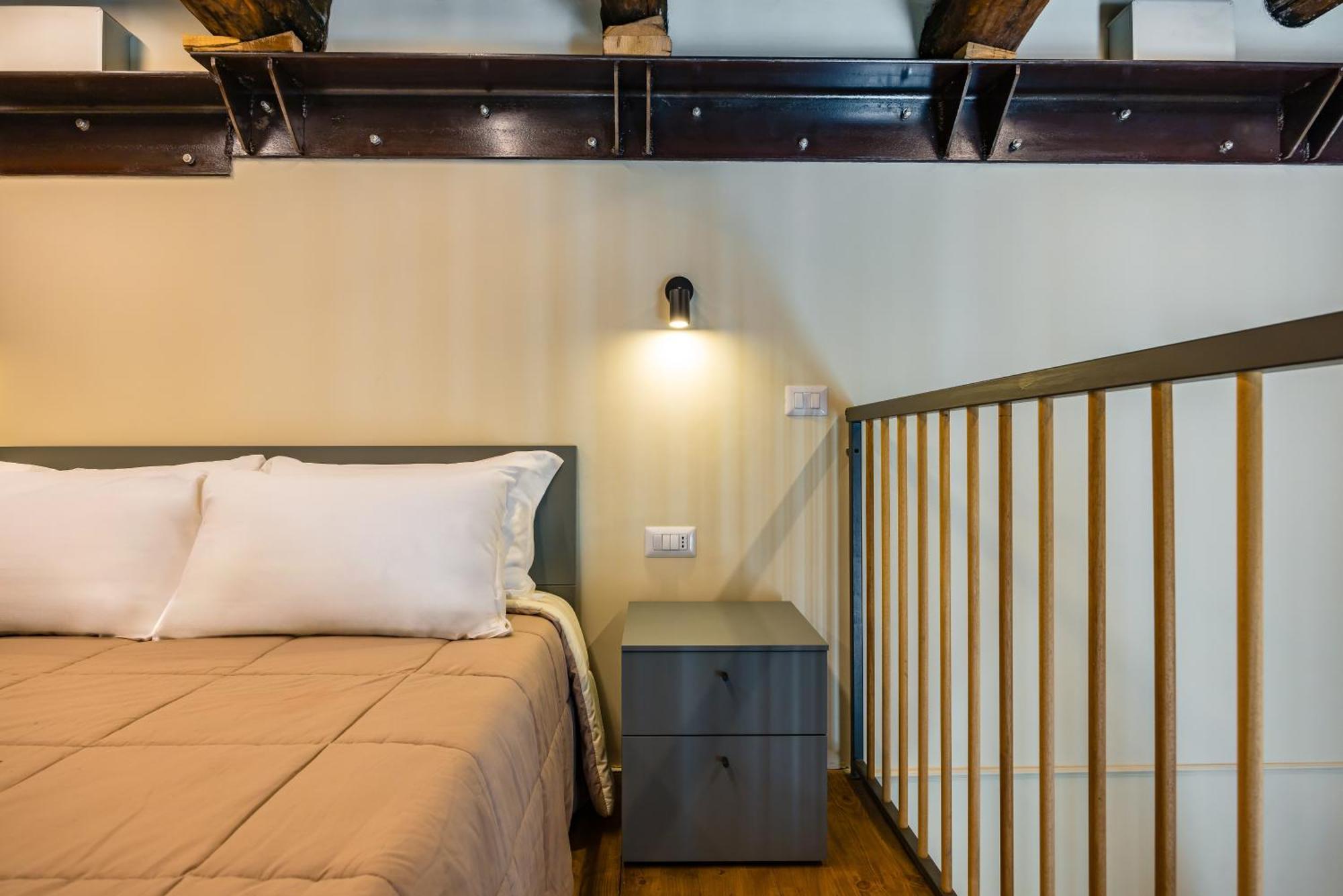 Apartment La Pinacoteca By Napoliapartments