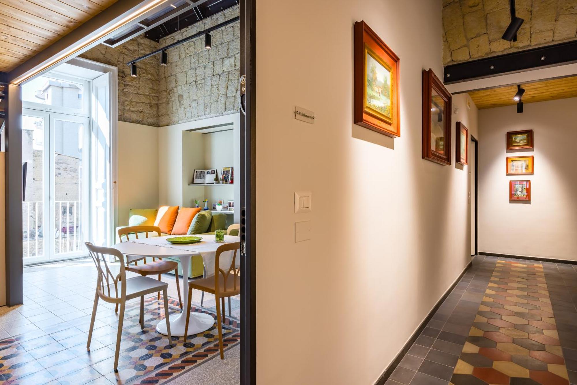 Apartment La Pinacoteca By Napoliapartments