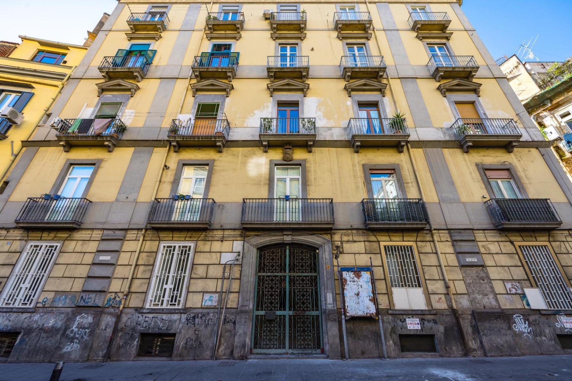 Apartment La Pinacoteca By Napoliapartments Naples